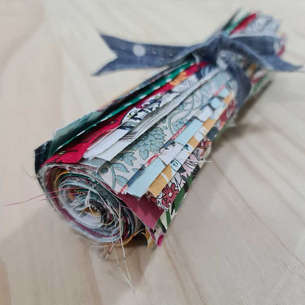 Fabric precuts & remnants - Aki from Anticraft